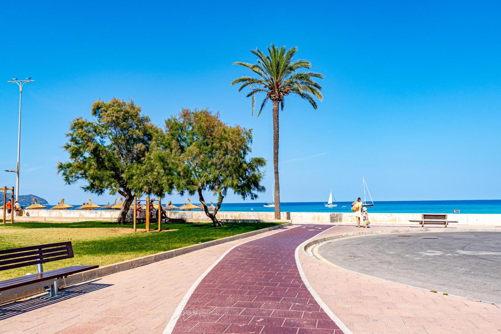 Hotel Rosella Affiliated By Intelier Sa Coma  Dış mekan fotoğraf