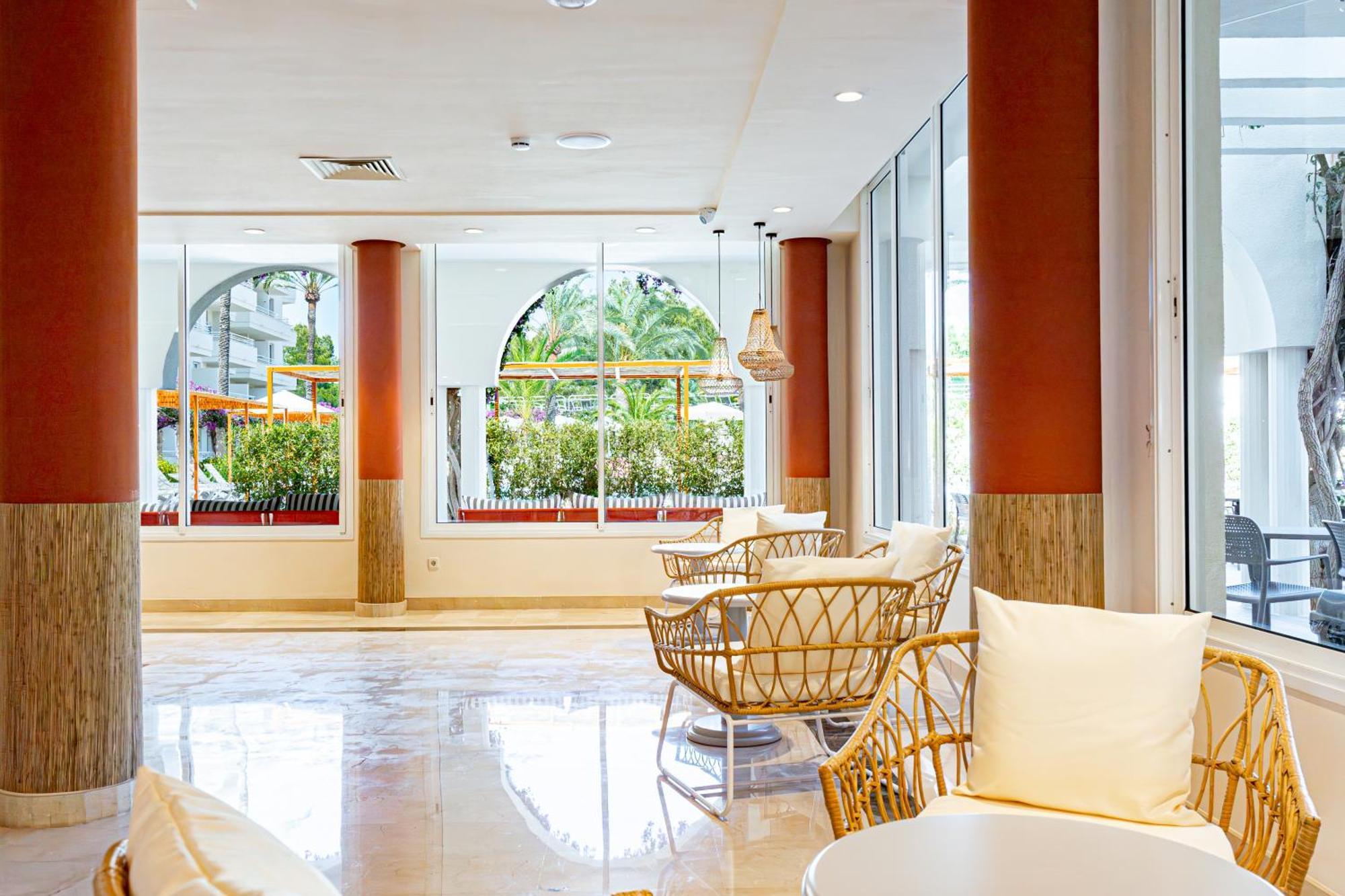 Hotel Rosella Affiliated By Intelier Sa Coma  Dış mekan fotoğraf